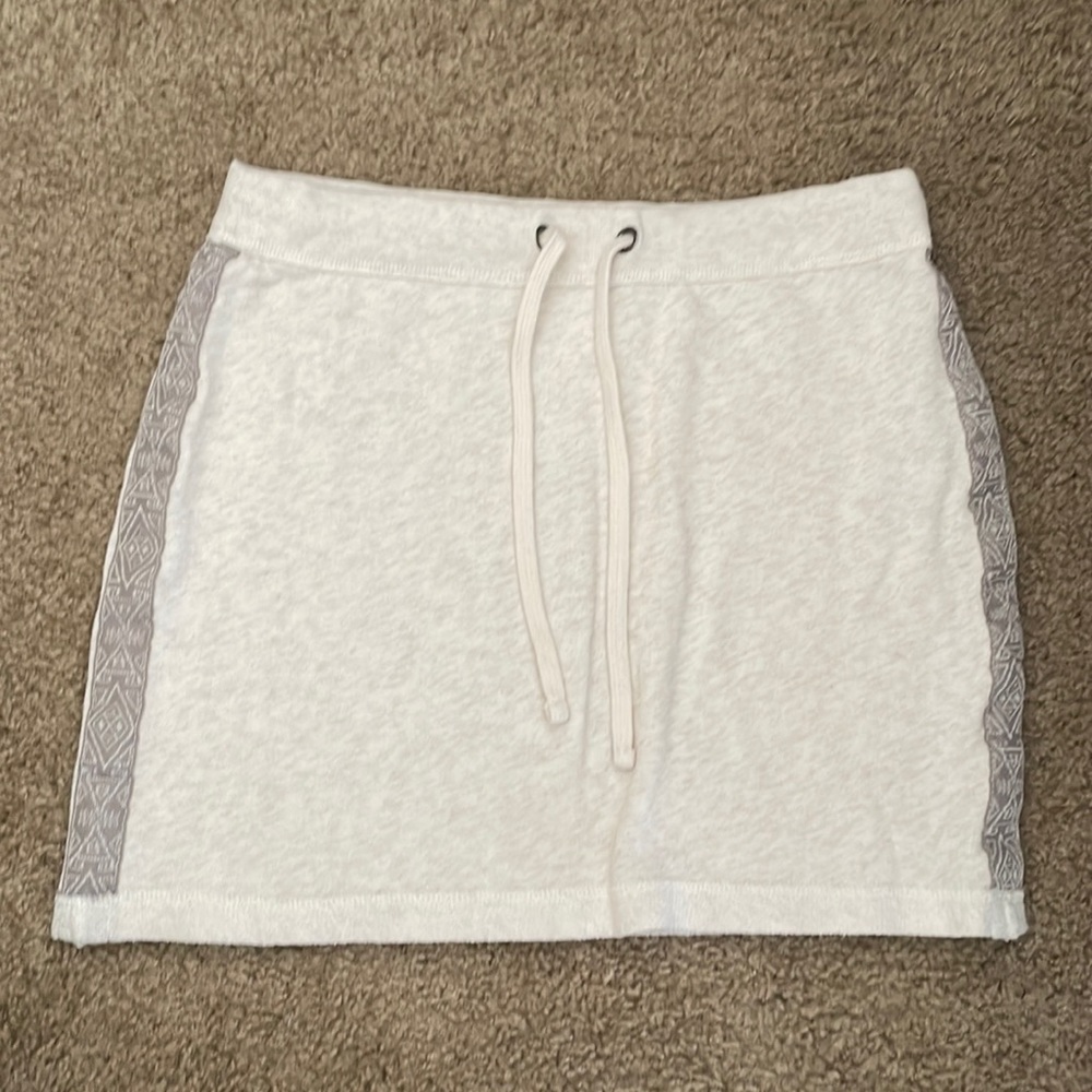 Hollister small skirt